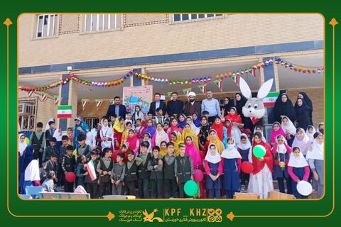 «لبخند کودکان، الفبای وطن»؛ پیام «زنگ دوستی» در مدارس خوزستان