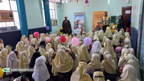 «لبخند کودکان، الفبای وطن»؛ پیام «زنگ دوستی» در مدارس خوزستان
