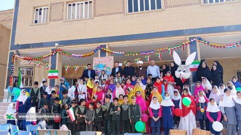 «لبخند کودکان، الفبای وطن»؛ پیام «زنگ دوستی» در مدارس خوزستان