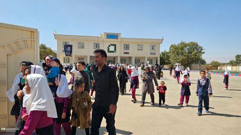 دومین روز تماشاخانه سیار روستایی در مزدک یاسوج با حضور پرشور  کودکان و نوجوانان