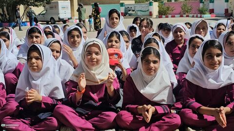 دومین روز تماشاخانه سیار روستایی در مزدک یاسوج با حضور پرشور  کودکان و نوجوانان