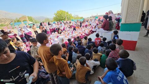 دومین روز تماشاخانه سیار روستایی در مزدک یاسوج با حضور پرشور  کودکان و نوجوانان