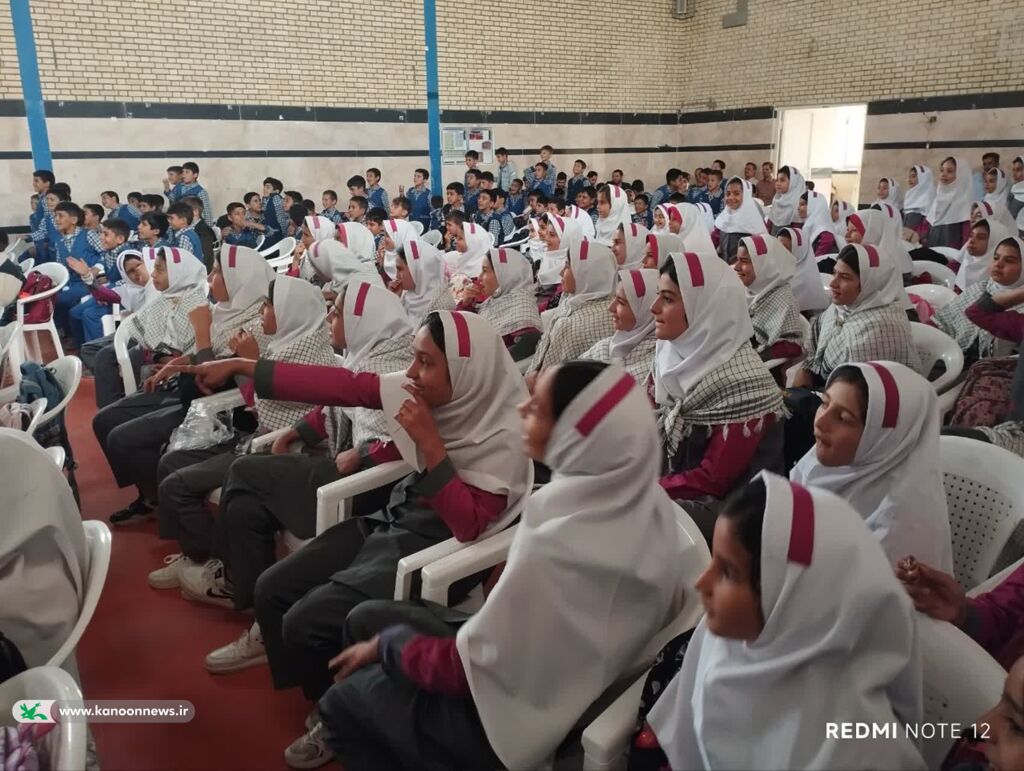 برگزاری جنگ شادی در آغازین روز هفته ملی کودک