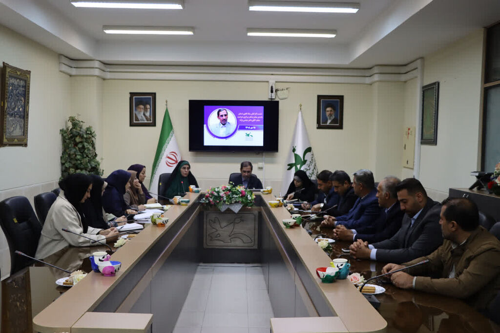 تأکید بر نقش هویت‌ساز کانون در شکل‌گیری شخصیت کودکان و نوجوانان