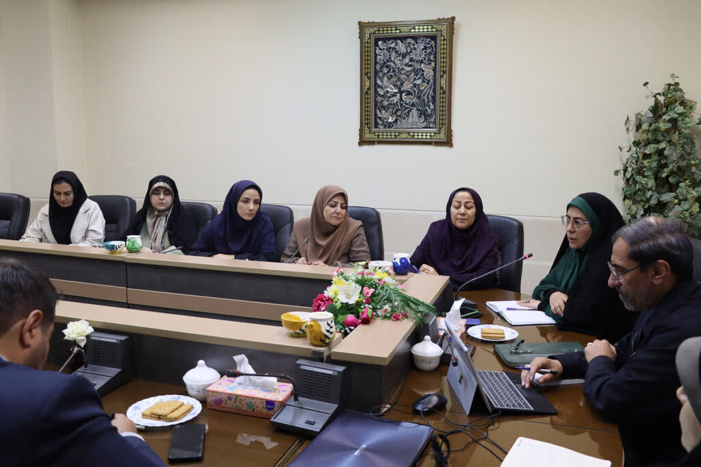 تأکید بر نقش هویت‌ساز کانون در شکل‌گیری شخصیت کودکان و نوجوانان