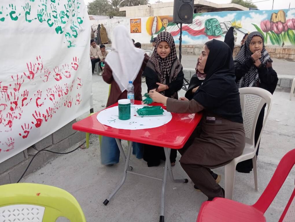 طنین ایثار و نشاط در میناب؛ کانون پرورش فکری هرمزگان میدان‌دار جشن بزرگ روز ملی کودک