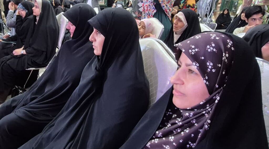 «لبخند لاله‌ها»؛ روایت مظلومیت شهدای کودک در هفته ملی کودک