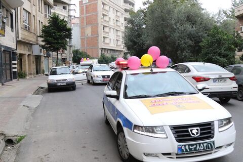 کاروان شادی‌پیمایی هفته ملی کودک در مازندران با یاد شهدای کودک و نوجوان به حرکت درآمد