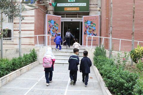 کاروان شادی‌پیمایی هفته ملی کودک در مازندران با یاد شهدای کودک و نوجوان به حرکت درآمد