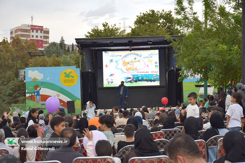 جشن پرواز بادبادک‌ها در پارک کیو خرم آباد-لرستان