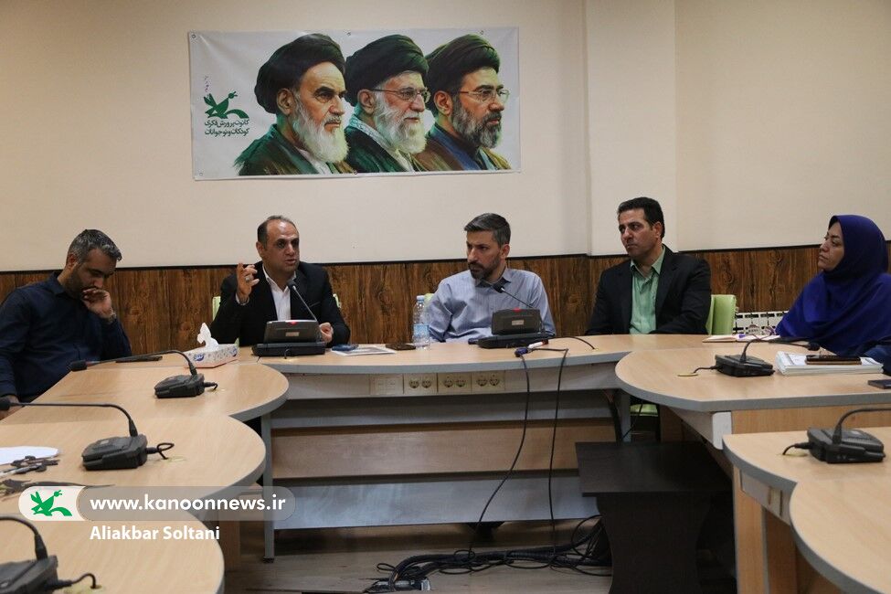 باید برای ارتباط مؤثرتر با کودکان و نوجوانان، به سراغ آنان رفت