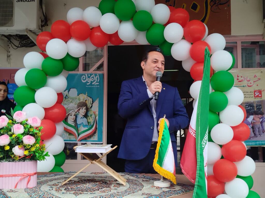 زنگ کودکی در مدارس ساری به صدا درآمد
