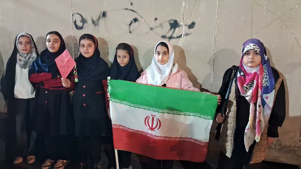 مرکز کنگاور تجمعات شبانه را با برنامه‌های هفته ملی کودک همراه کرد