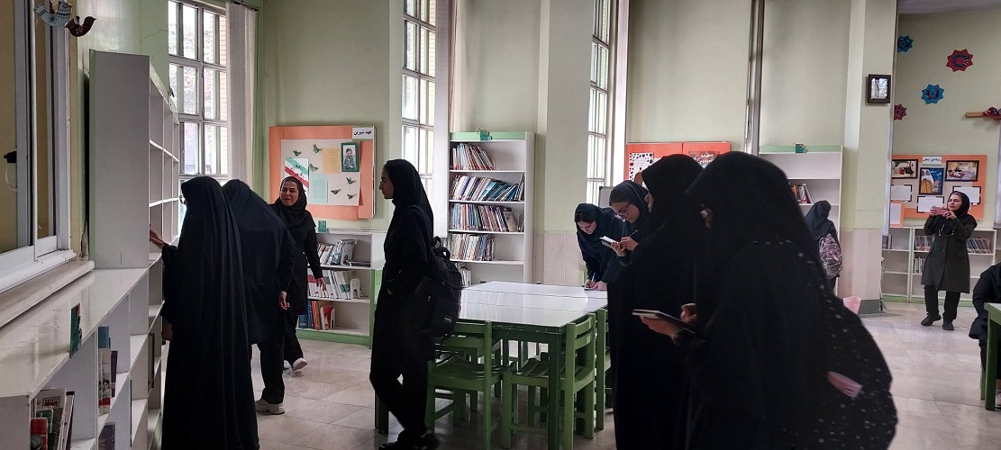 بازدید هنرجویان هنرستان نوایی از مرکز شماره ۱ کانون پرورش فکری اصفهان