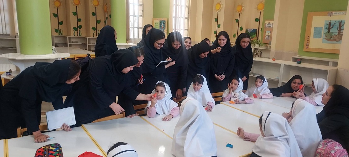 بازدید هنرجویان هنرستان نوایی از مرکز شماره ۱ کانون پرورش فکری اصفهان