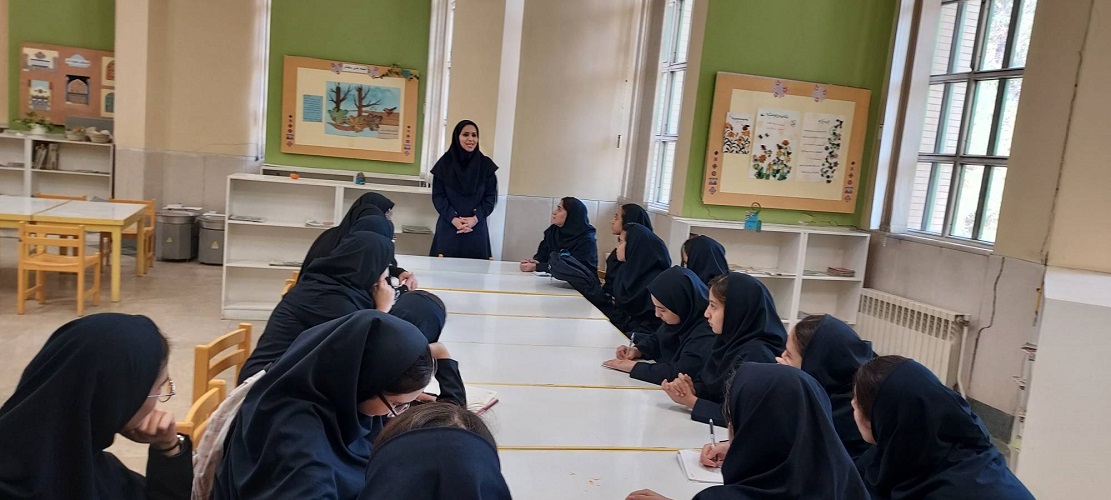 بازدید هنرجویان هنرستان نوایی از مرکز شماره ۱ کانون پرورش فکری اصفهان