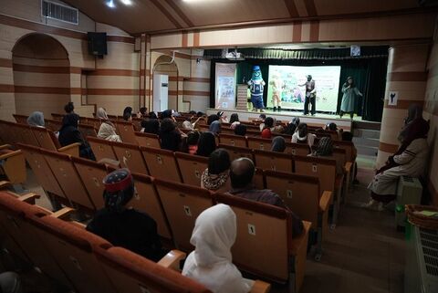 طنین قصه در مراکز کانون استان اصفهان؛ کودکان پای قصه نشستند