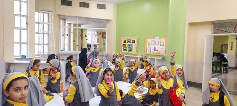طنین قصه در مراکز کانون استان اصفهان؛ کودکان پای قصه نشستند