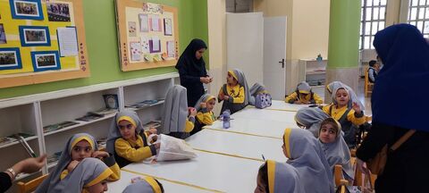 طنین قصه در مراکز کانون استان اصفهان؛ کودکان پای قصه نشستند