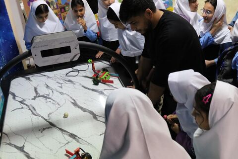 نمایشگاه دستاوردهای کودکان و نوجوانان و توانمندی‌های دستگاه‌های اجرایی در مازندران ( بخش اول )
