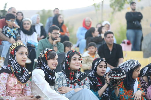 سنندج در شور و شادی کودکان؛ سه ساعت با شعر، موسیقی، نمایش و بازی
