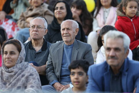 سنندج در شور و شادی کودکان؛ سه ساعت با شعر، موسیقی، نمایش و بازی
