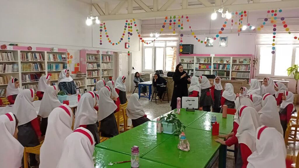 کانون قزوین، میزبان تجربههای علمی و خلاقانه در هفته جهانی فضا