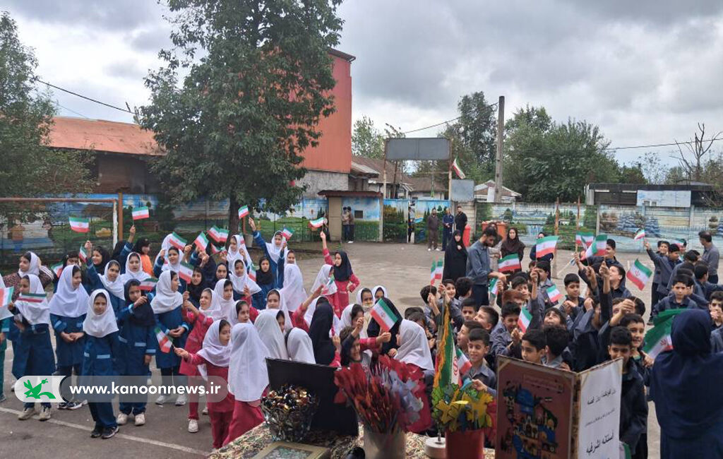 شادی در دبستان شهدای روستای چهارده طنین‌انداز شد