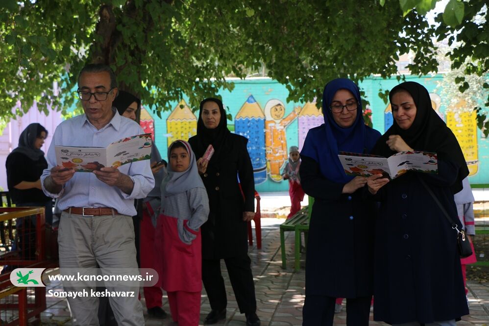 میزبانی مدرسه فرزانه شیراز از «جمالالدین اکرمی»
