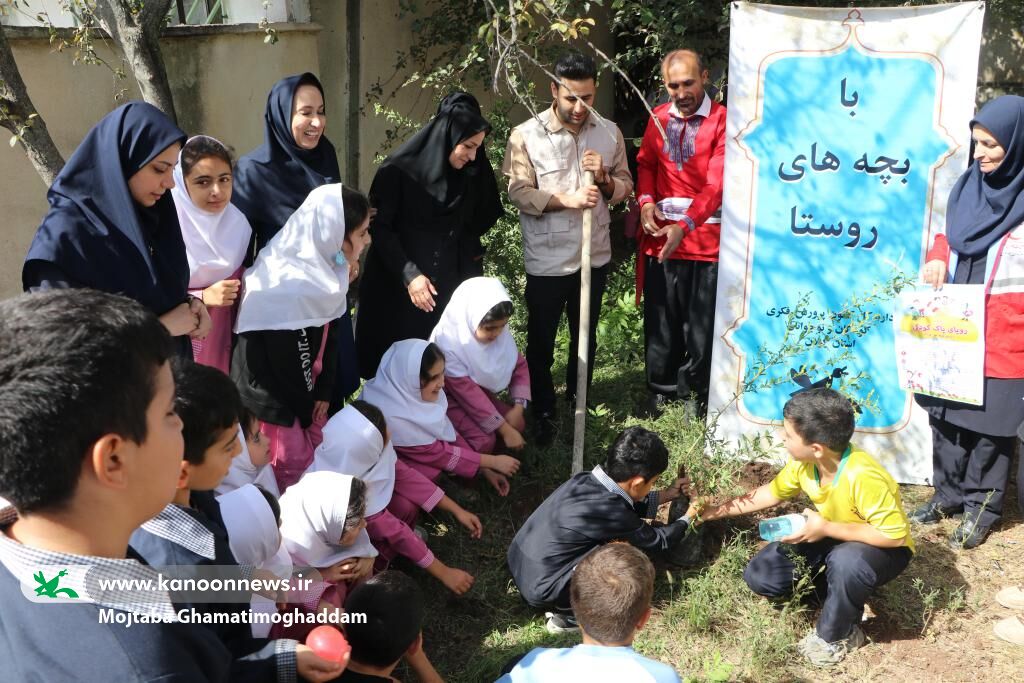 امدادگران فرهنگی کانون گیلان به اسطلخجان رسیدند
