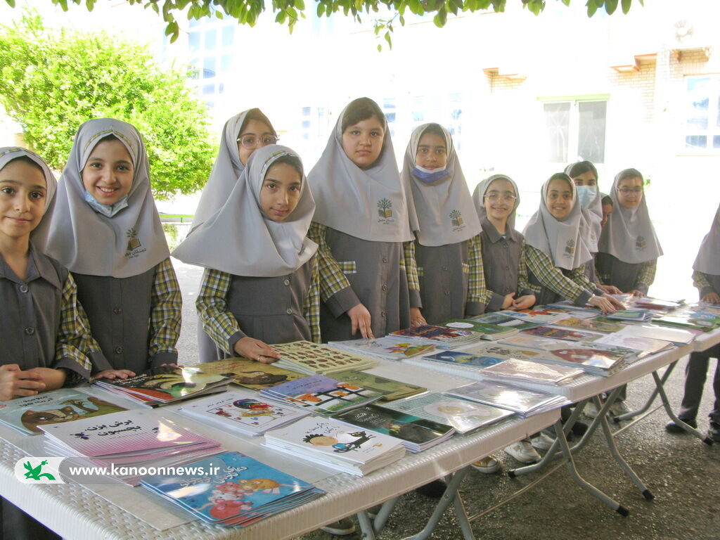 نمایشگاه و فروشگاه سیار کتاب کانون استان بوشهر با ۱۰ هزار جلد کتاب به مدارس بوشهر می رود