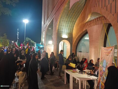 قصه در میدان_مرکزی