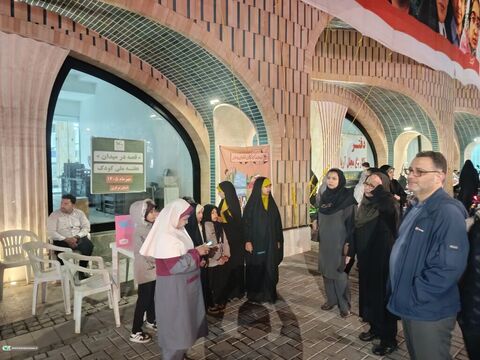 قصه در میدان_مرکزی
