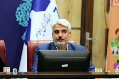 دیدار صمیمی استاندار ایلام با اعضای منتخب مراکز فرهنگی هنری کانون به روایت تصویر