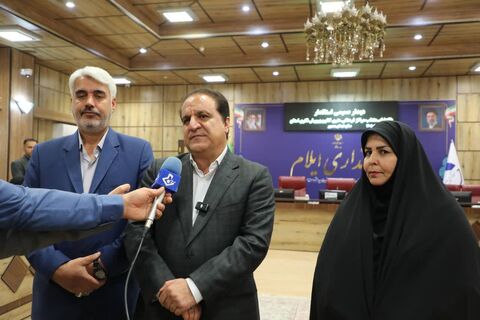 دیدار صمیمی استاندار ایلام با اعضای منتخب مراکز فرهنگی هنری کانون به روایت تصویر