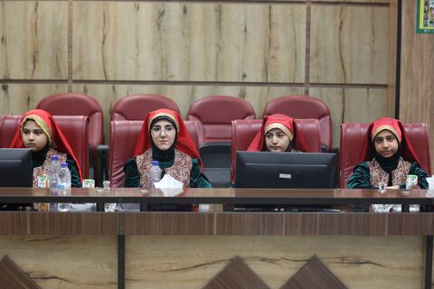 دیدار صمیمی استاندار ایلام با اعضای منتخب مراکز فرهنگی هنری کانون به روایت تصویر