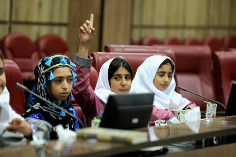 دیدار صمیمی استاندار با اعضای منتخب فرهنگی هنری کانون به روایت تصویری 2