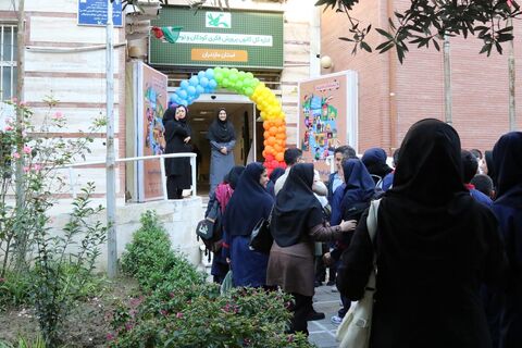 جشن هفته ملی کودک با حضور کودکان مدارس ابتدایی و کودکان مدارس استثنائی در ساری