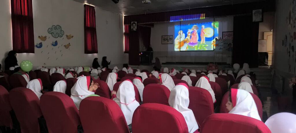 جشن نوخوانها در مرکز شماره ۳ کانون کرمانشاه