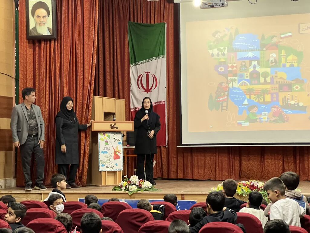 اجرای برنامههای هفته ملی کودک در کانون سنقر