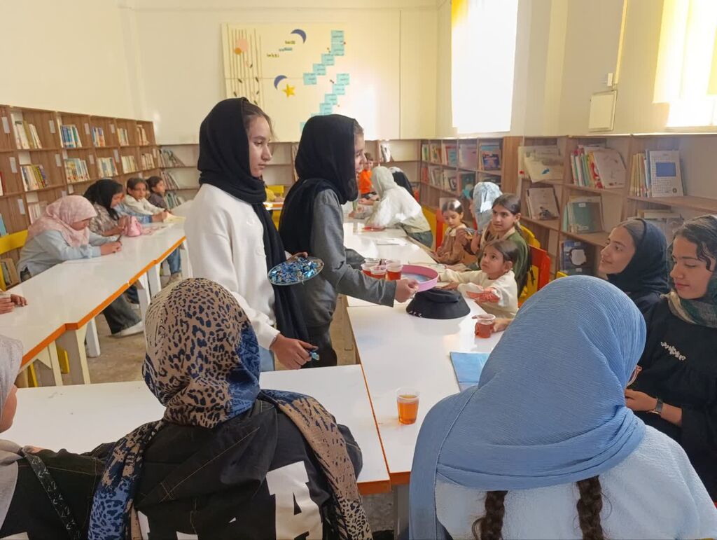 شنیده شدن طنین قصه‌های کودکانه در مراکز کانون پرورش فکری همدان