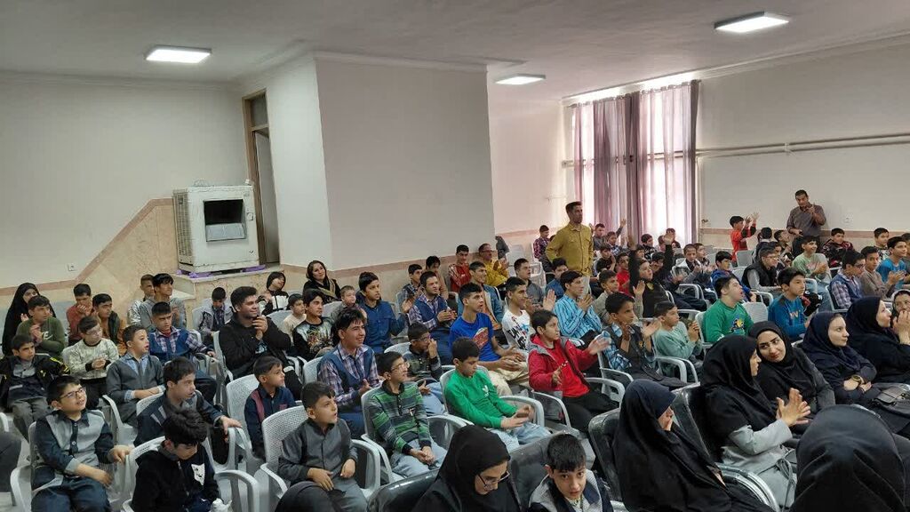 برگزاری جشن هفته ملی کودک در مدارس استثنایی مدرس ۱ و و ۲ همدان
