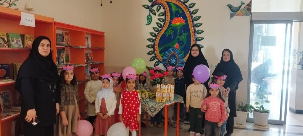 برگزاری جشن غنچهها در مرکز شماره ۱۲ کانون کرمانشاه