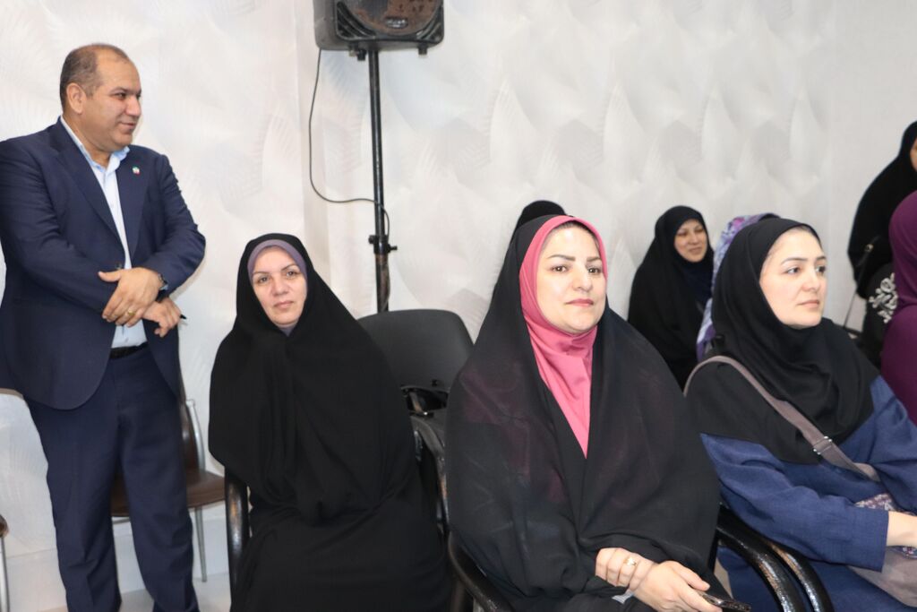 مل‌مل در بیمارستان طالقانی گرگان؛روزی شاد برای کودکان بیمار