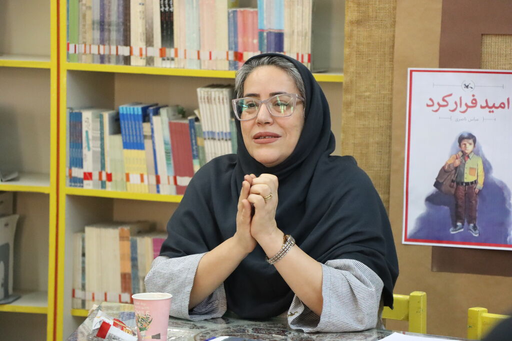 نهمین باشگاه مربیان کتابخوان با نقد رمان «امید فرار کرد» برگزار شد
