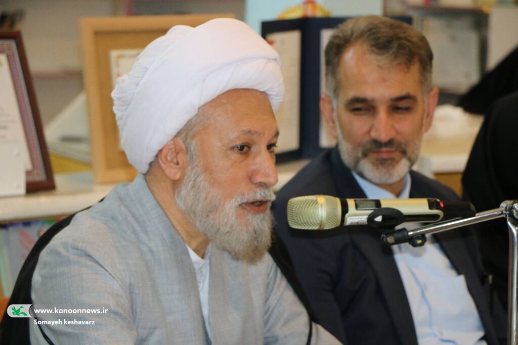 دیدار صمیمانه مسئولان فارس با اعضای برگزیده و نخبه کانون