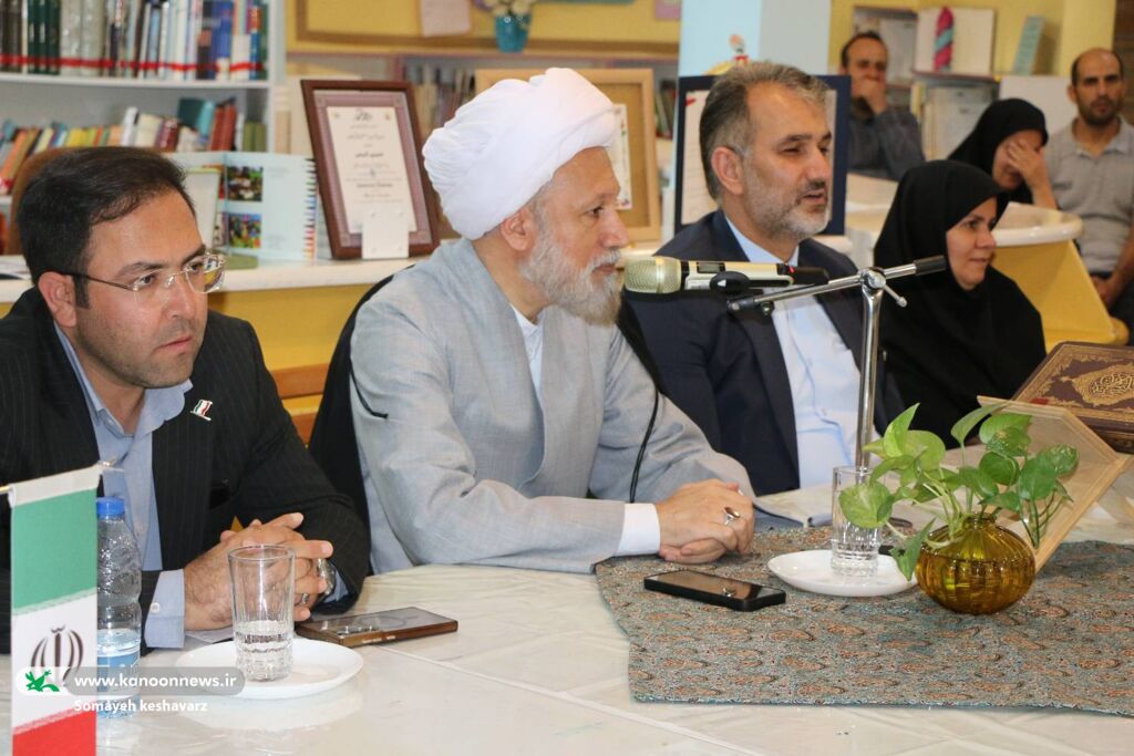 دیدار صمیمانه مسئولان فارس با اعضای برگزیده و نخبه کانون