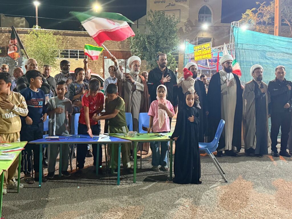 کودکان و نوجوانان  با زبان هنر از ایران گفتند 