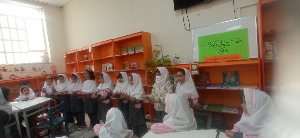 برنامه طرح ملی نوخوان‌ها در مرکز شماره ۵ کانون کرمانشاه اجرا شد