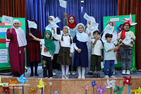 جشن  هفته ملی کودک در مرکز  فراگیر ۴۰ کانون تهران
